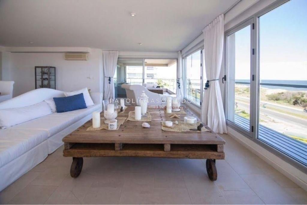 Apartamento en venta de 3 dormitorios en Terrazas