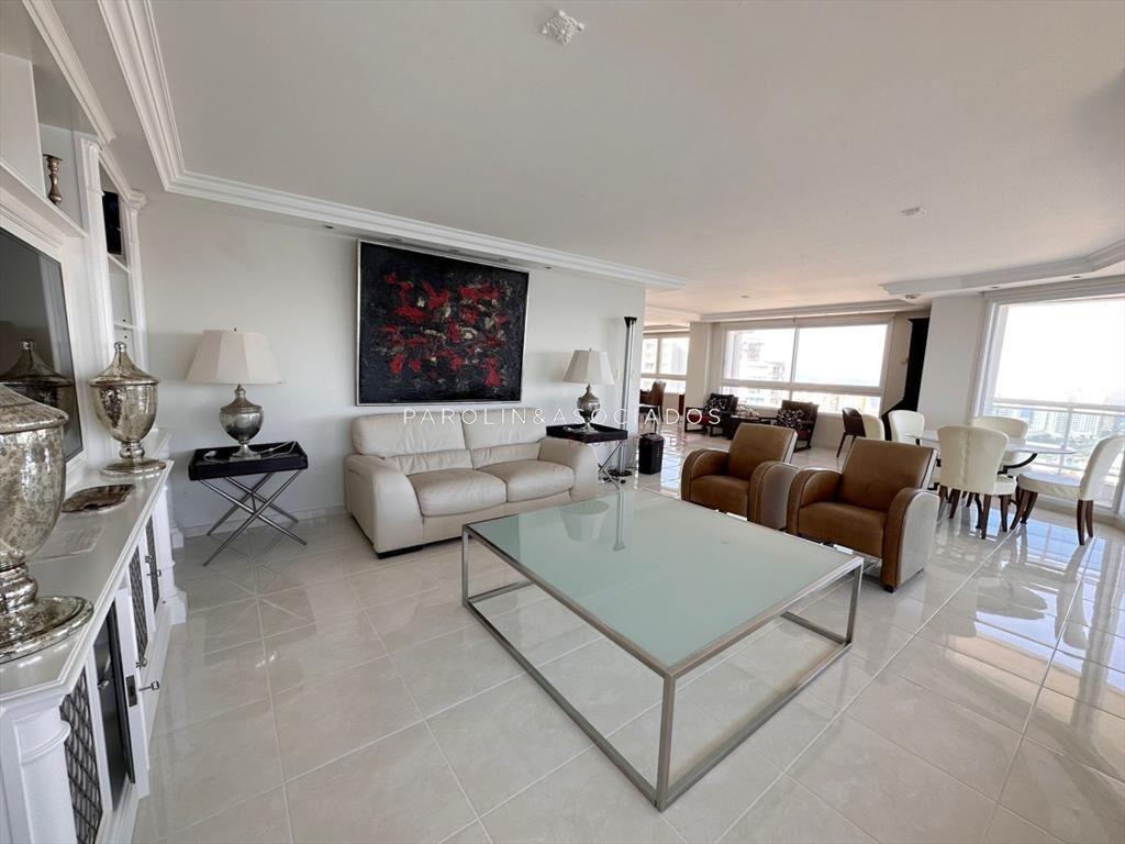 Hermoso apartamento en venta en Millenium Tower,