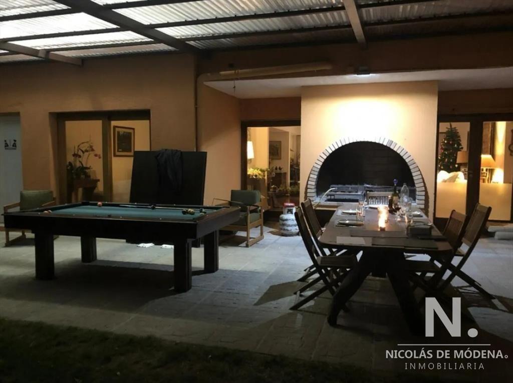 Venta casa barrio privado 5 dormitorios, Punta del Este