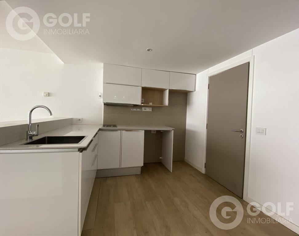 Venta de apartamento de 1 dormitorio con cochera en Punta