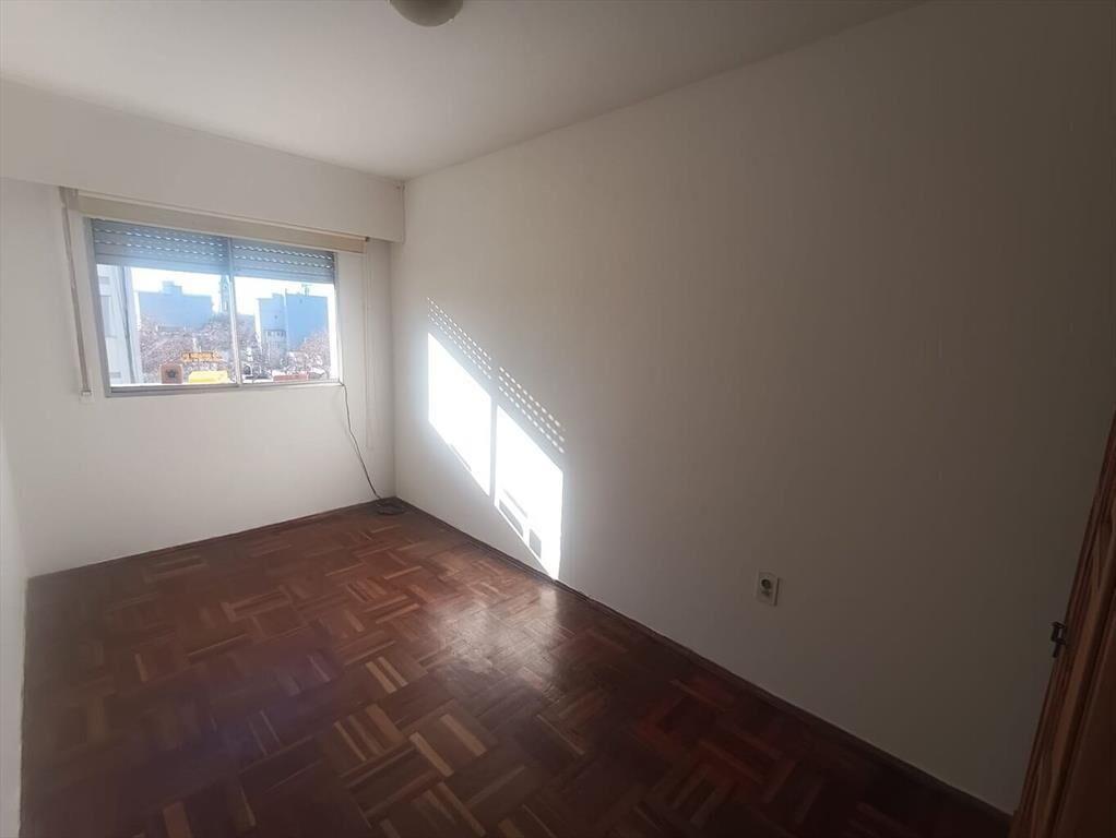 Jackson y Constituyente, gran ubicación, piso alto!