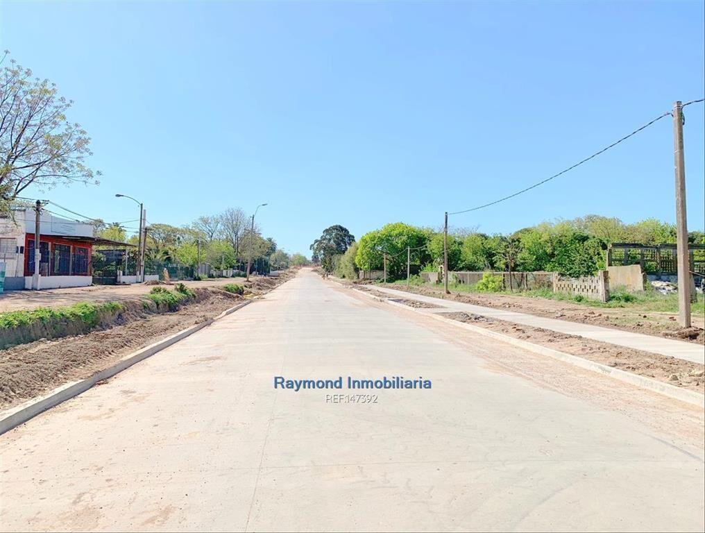 Terreno de 33.270m2 en Camino Cibils y Tomkinson.