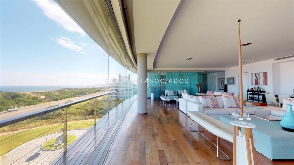 Apartamento en venta en Grey Stone, Punta del