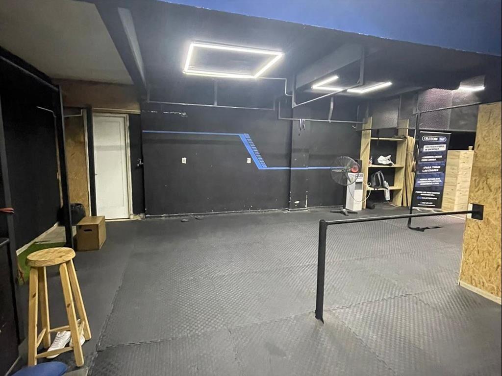 LOCAL COMERCIAL EN VENTA SOBRE JULIO HERRERA Y OBES