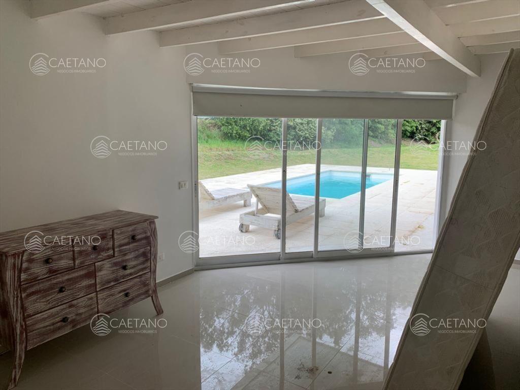 Venta casa 4 dormitorios en Punta Ballena