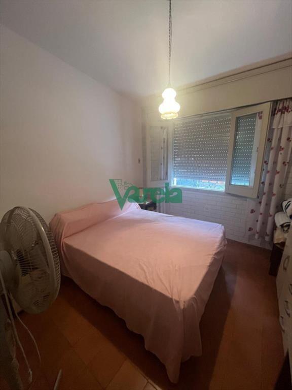 Venta de casa en Salinas sur, 2 dormitorios, y