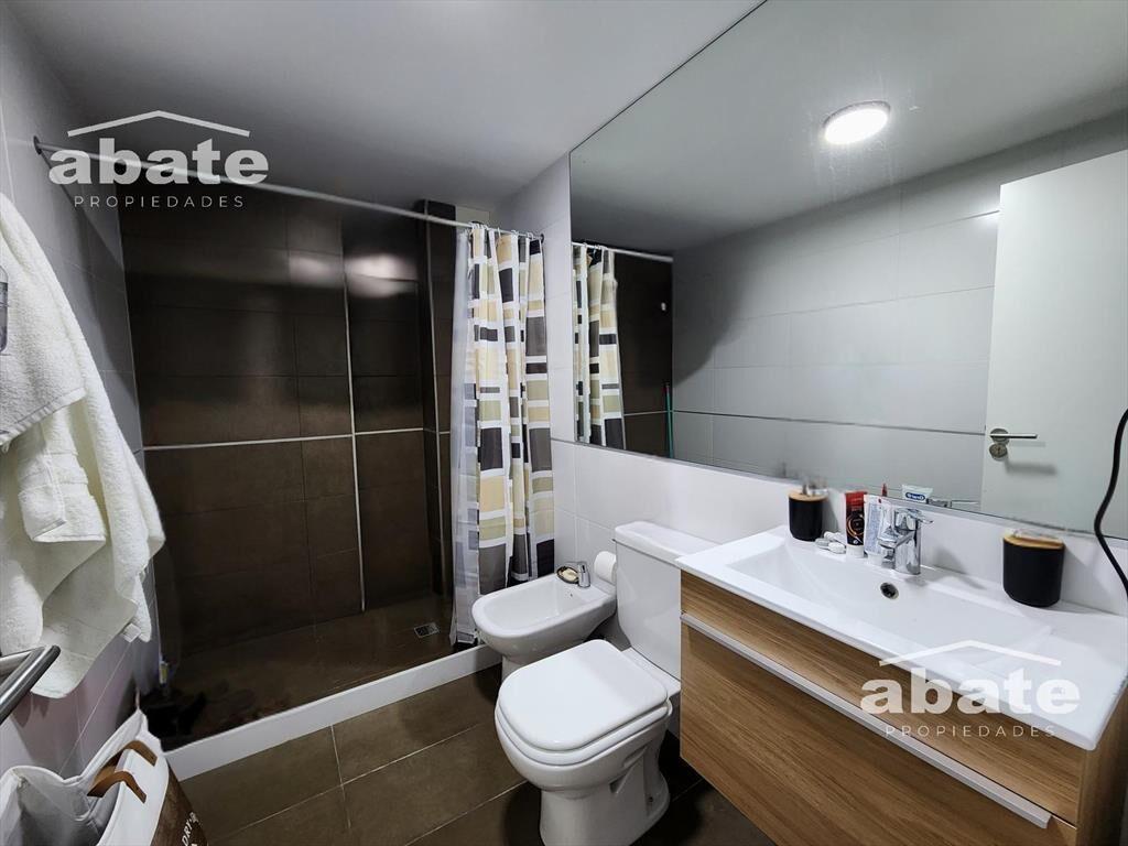 Apartamento 2 dormitorios en La Blanqueada Con renta Terraz