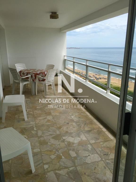 Amplio apartamento en venta Punta del Este