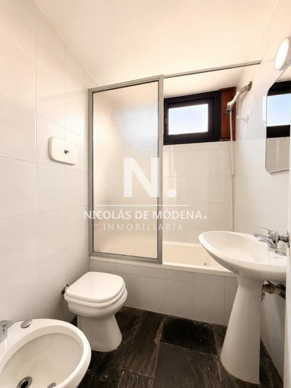 Apartamento en Playa Brava - 2 Dormitorios y 2 -