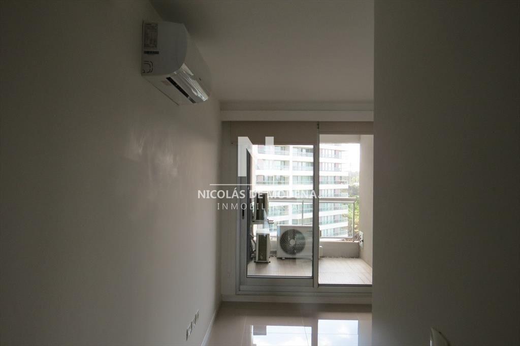 Apartamento en Punta del Este, Brava