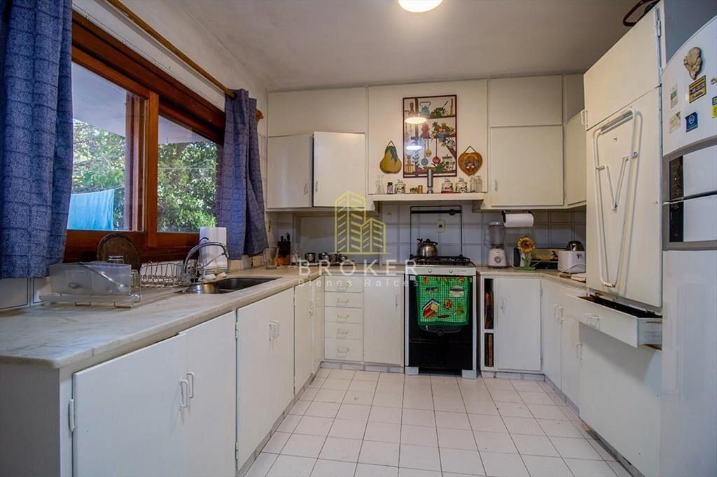 Venta de Casa 4 dormitorio con Piscina Playa .