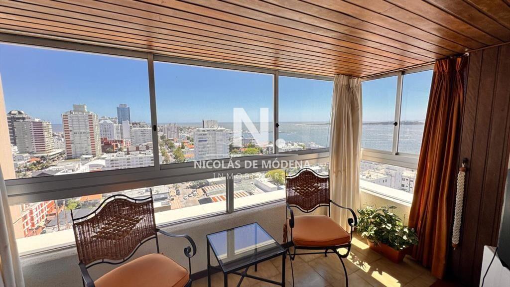 Apto en Torre Gattas -3 dor, 3 Baños, Balcón a
