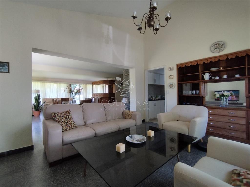 Alquiler y venta de casa en Punta del Este