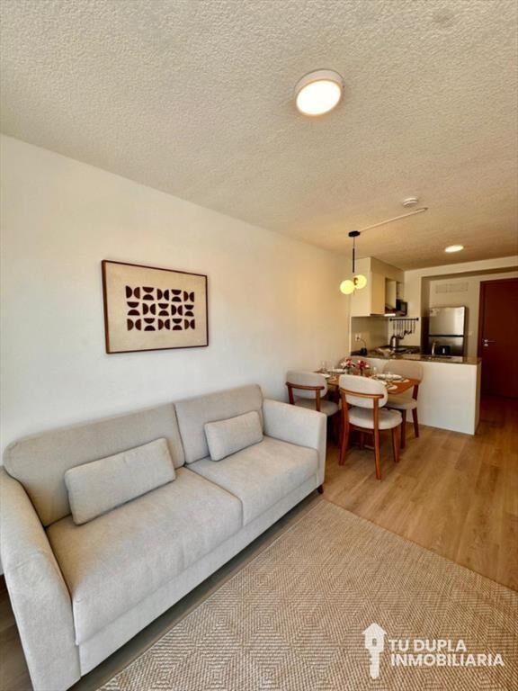 Alquiler apartamento amueblado con garaje