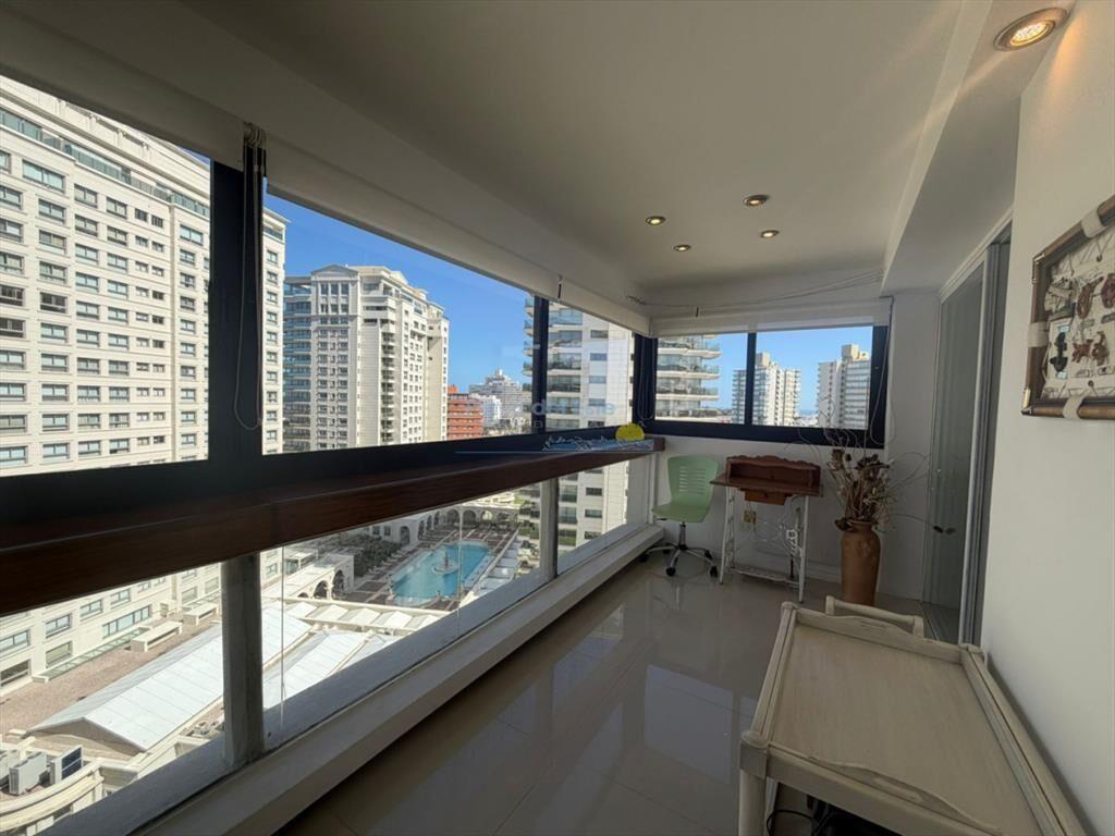 Apartamento en venta de 2 dormitorios en Punta ,
