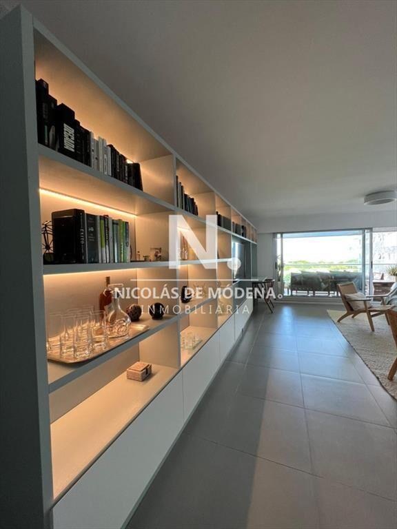Vende apartamento con vista excelente, 2 en Brava