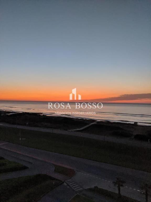 Apartamento, Alquiler, 3 dormitorios, Brava, del