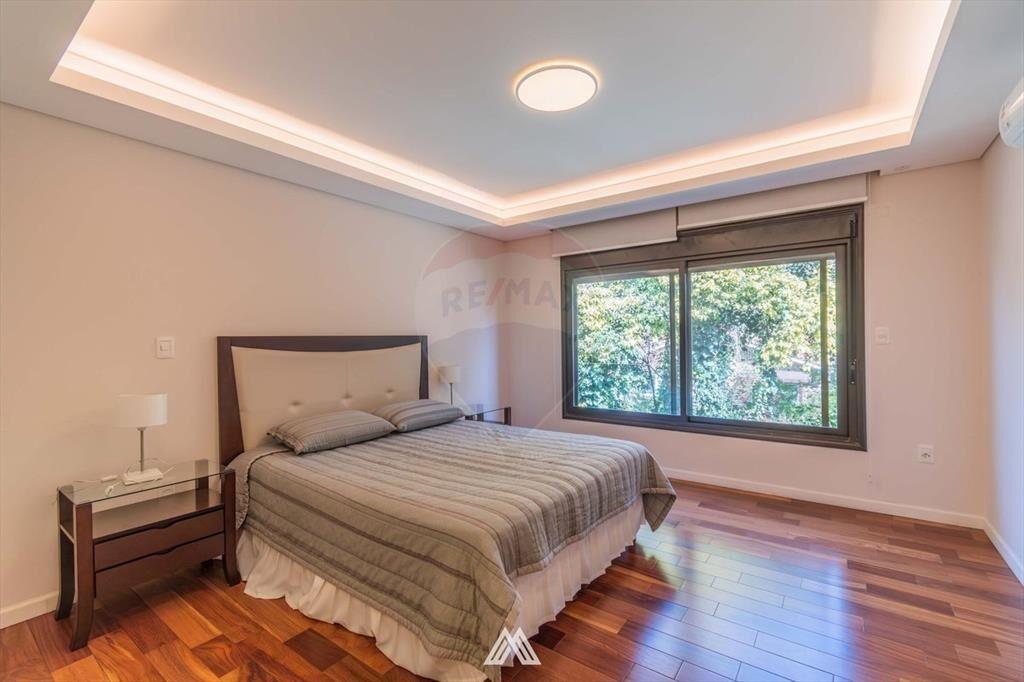 Venta apto en Carrasco 3 Suites, jardín y piscina