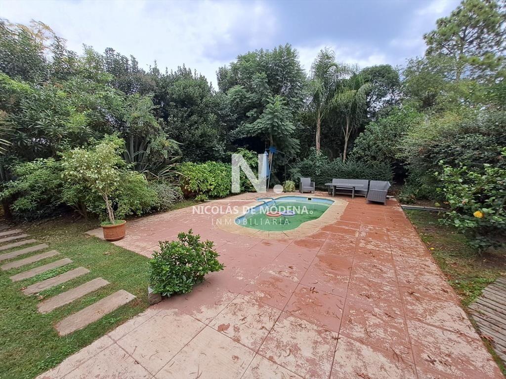 Hermosa Casa pegada al IC para vivir todo el 3 y