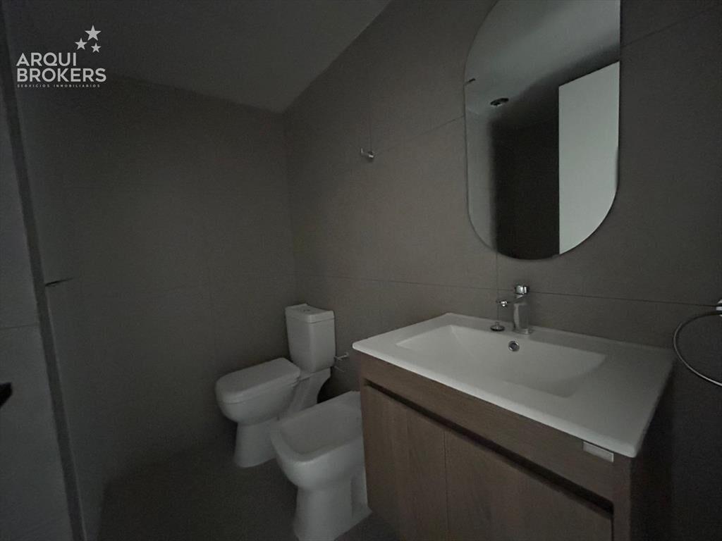 Apartamento de un dormitorio en venta en Buceo - 307