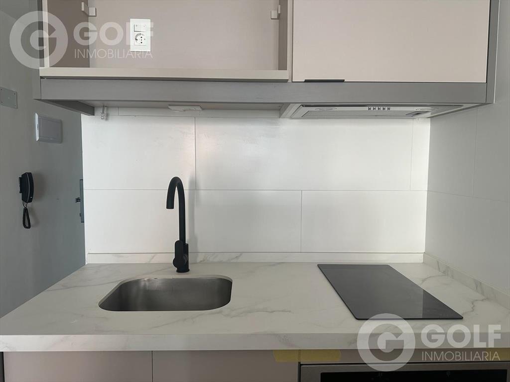 Venta monoambiente con terraza en Punta Carretas