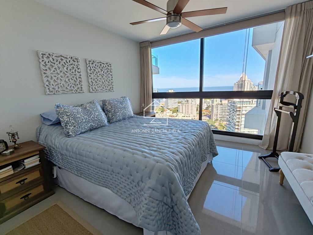 Apartamento en alquiler de 3 suites con gran al