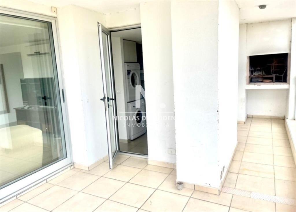 En venta apartamento en Playa Mansa de 3 con en