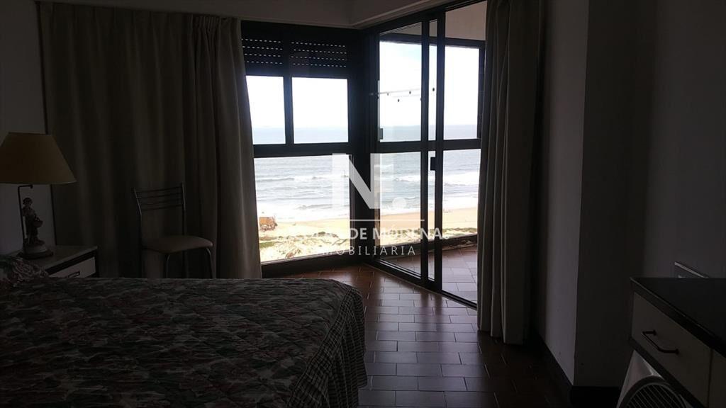 Apartamento en torre Cristal 3 Dormitorios