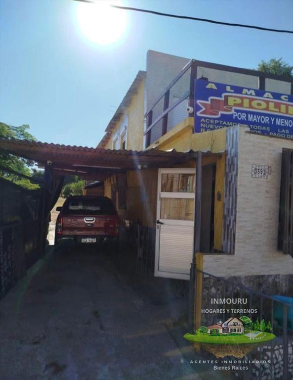 Se vende casa en zona Santa Catalina