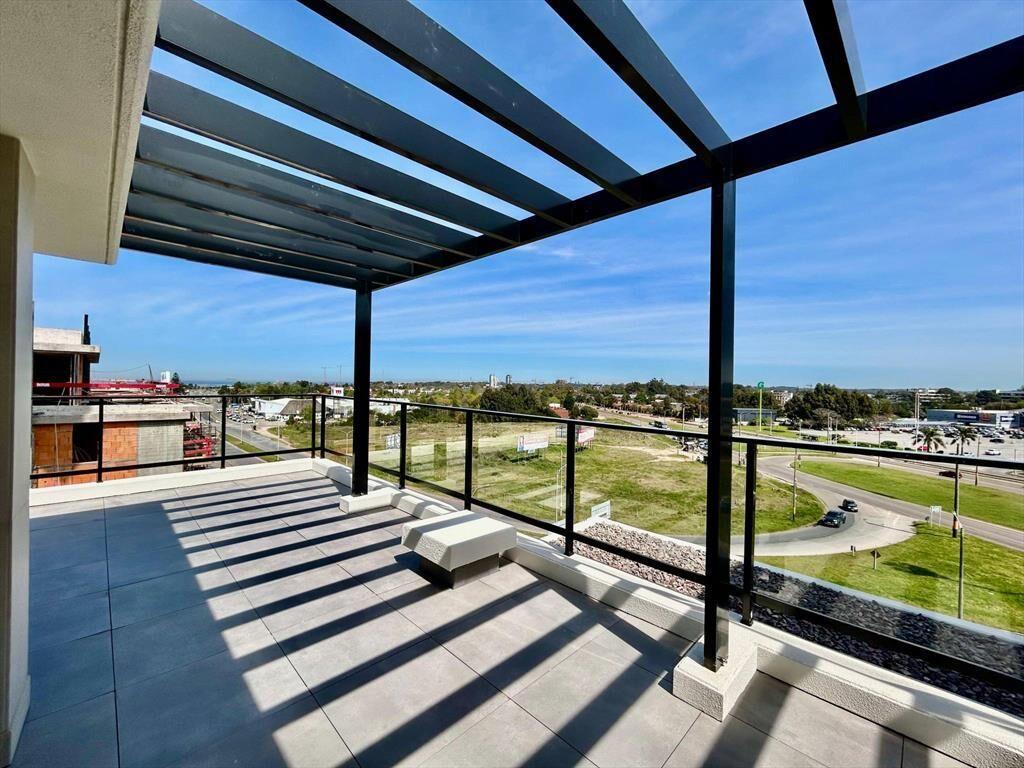 Venta de Penthouse con 3 dormitorios en Barra de carrasco