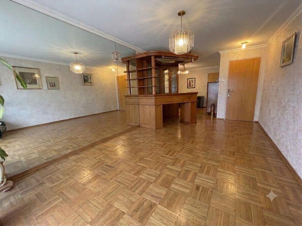 Venta apartamento 3 dormitorios más servicio completo y gar