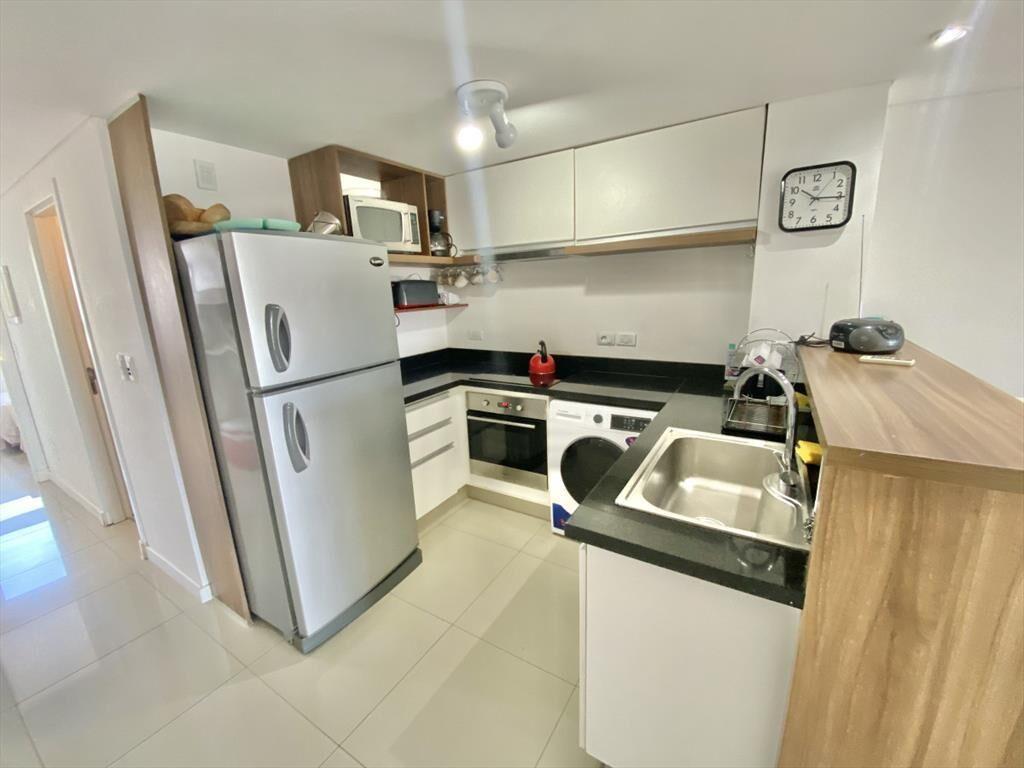 APARTAMENTO EN VENTA DE 2 DORMITORIO 2 BAÑOS 1