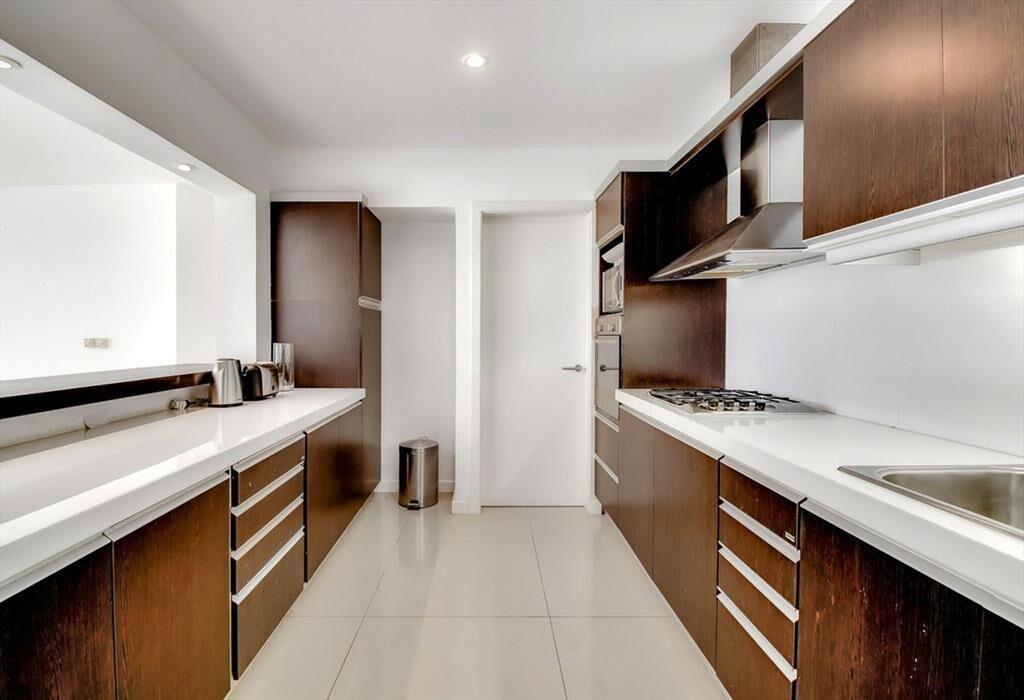 VENTA EN PUNTA BALLENA 3 DORMITORIOS CON PISCINA