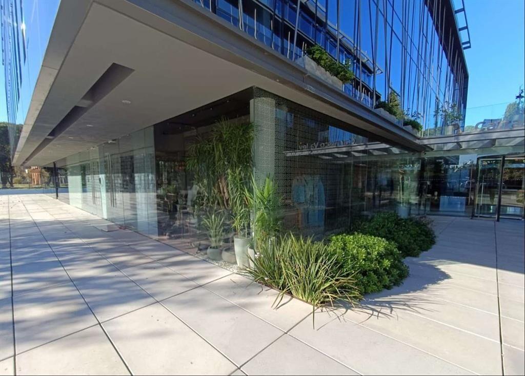 ALQUILER Local comercial de 150m2 en Carrasco Valley