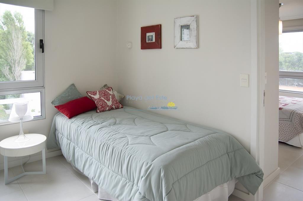 Departamento de 1 dormitorio y medio en venta en