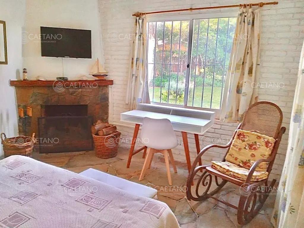 Muy linda casa a solo 200 mtrs. del mar!