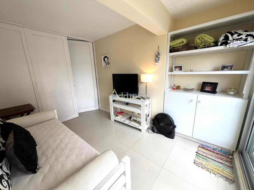 Apartamento en venta frente al mar. En