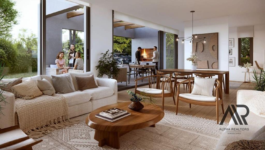 Casa en venta c/ cochera en Carrasco Norte