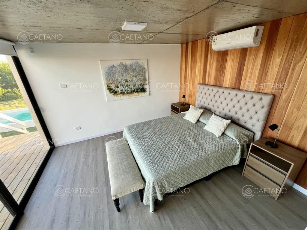 Venta casa frente al mar con piscina
