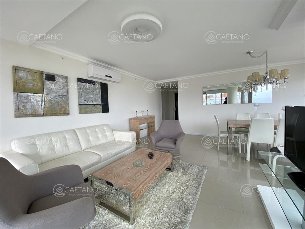 Alquiler invernal apartamento 2 dormitorios. Playa brava, P