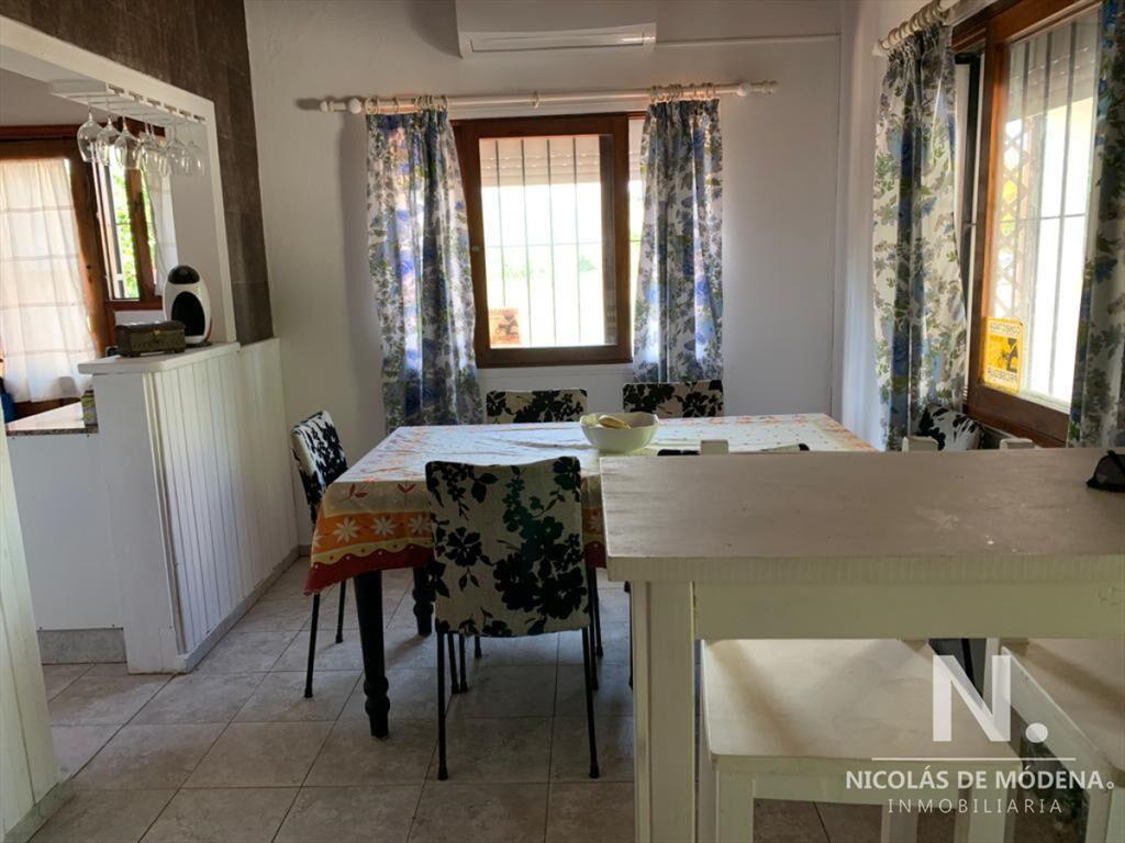 Venta de casa, esquinera, Maldonado, venta, 3 dormitorios,