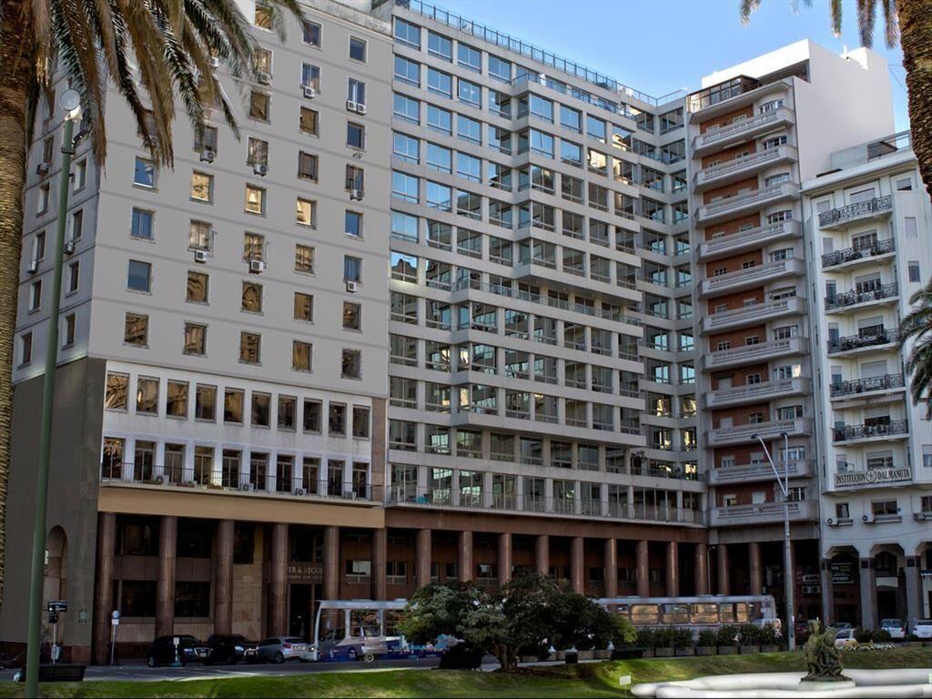Oficina Plaza Independencia / Ciudad Vieja - Alquiler