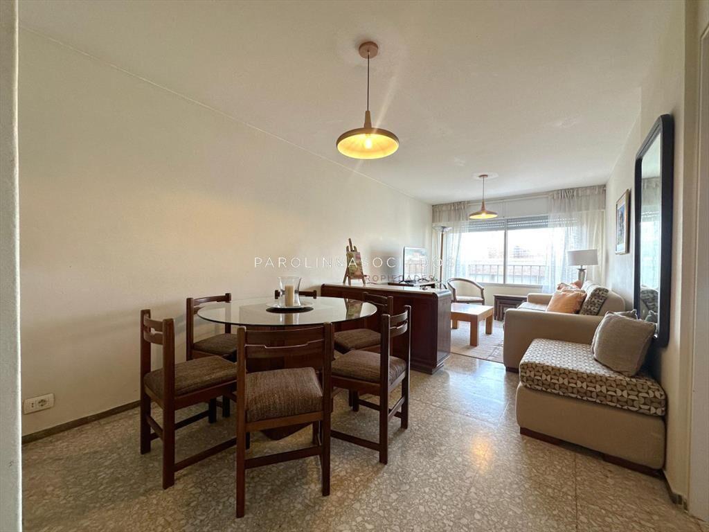 Apartamento en venta de 1 dormitorio y medio en