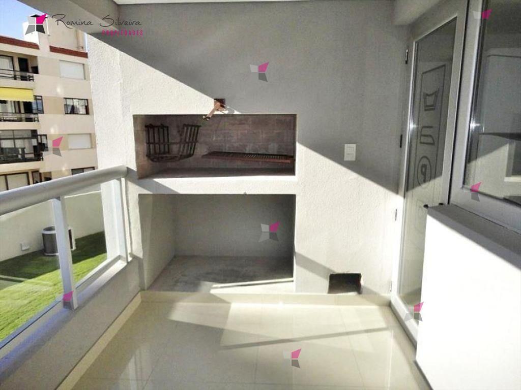 VENTA DE APARTAMENTO DE 3 DORMITORIOS EN BRAVA PUNTA DEL ES