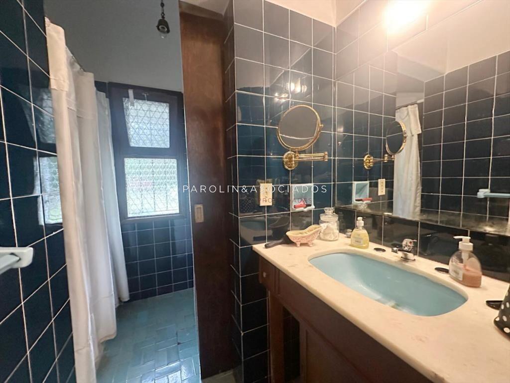Gran Propiedad en Venta de 5 dormitorios ubicada