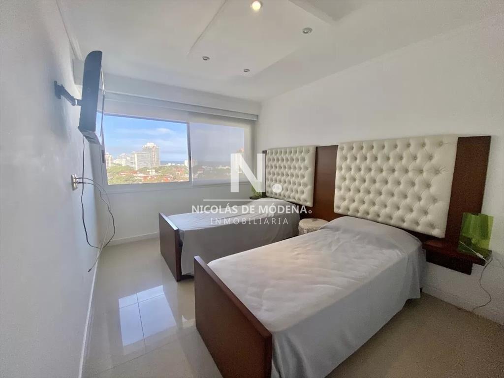 APARTAMENTO EN VENTA 2 DORMITORIOS Y MEDIO-CON