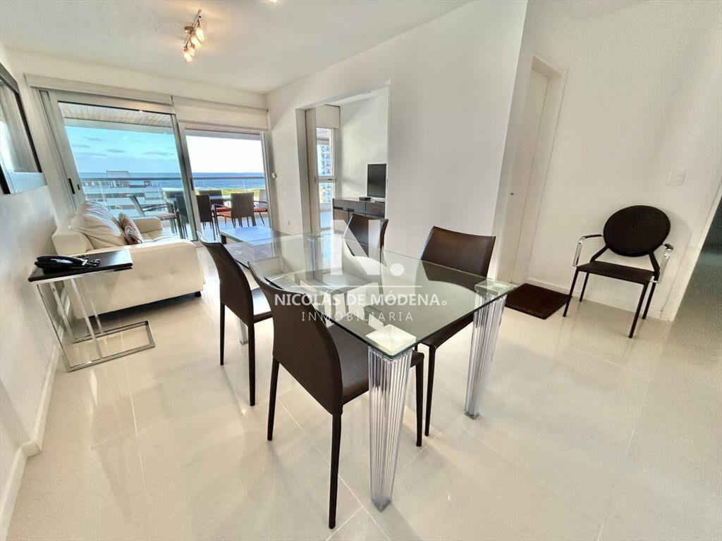 VENTA DE APARTAMENTO DE 2 DORMITORIOS EN EDIFICIO
