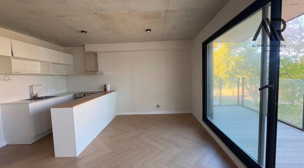 Apartamento en venta c/ cochera en Bella Vista