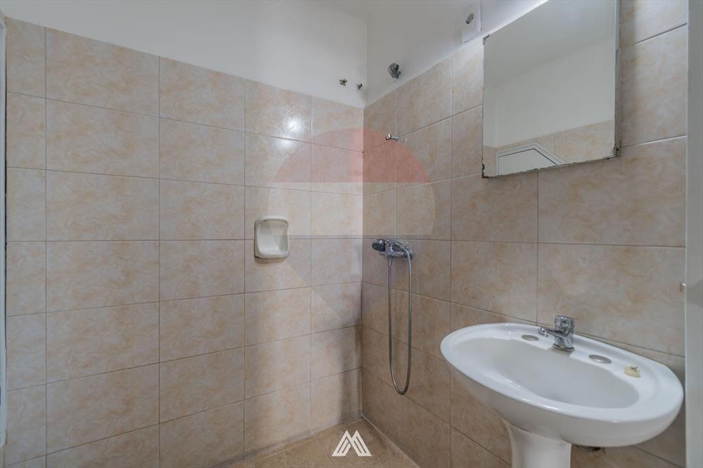 Venta casa 2 dorm la Blanqueada más escr y azotea