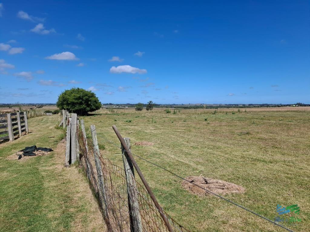 Hermosa chacra a 25 kilometros de Punta del ESte